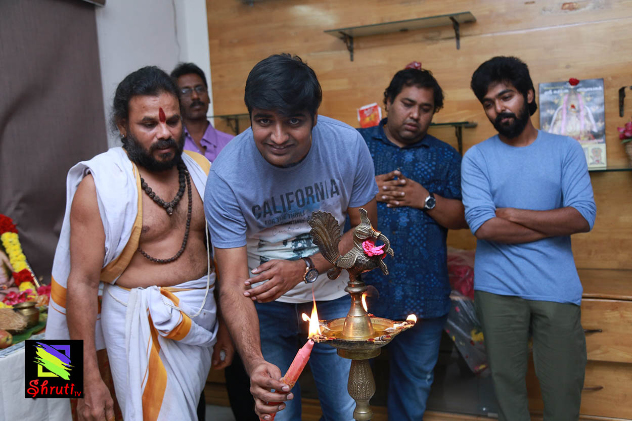 4G-Movie-Pooja-11