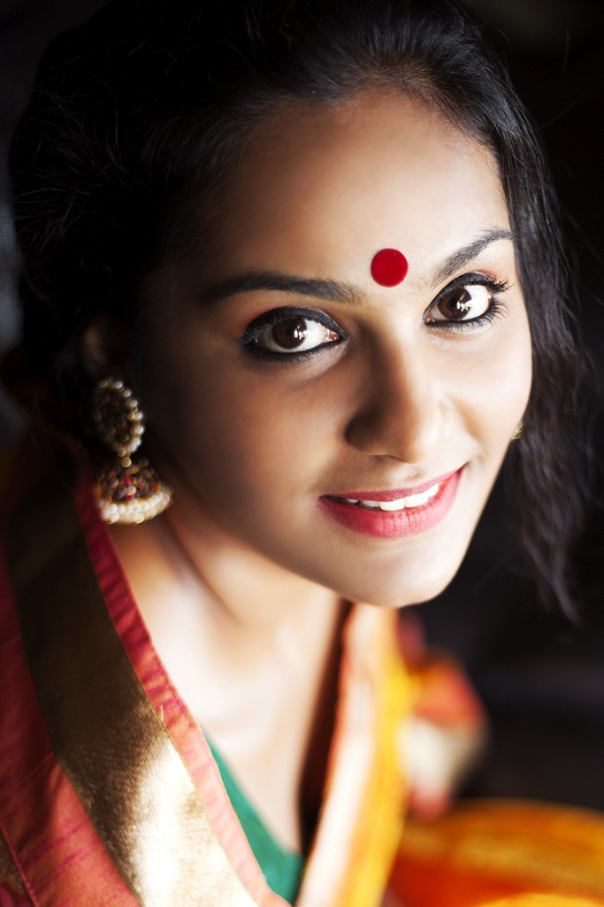 Actress-Lakshmi-Priyaa-12