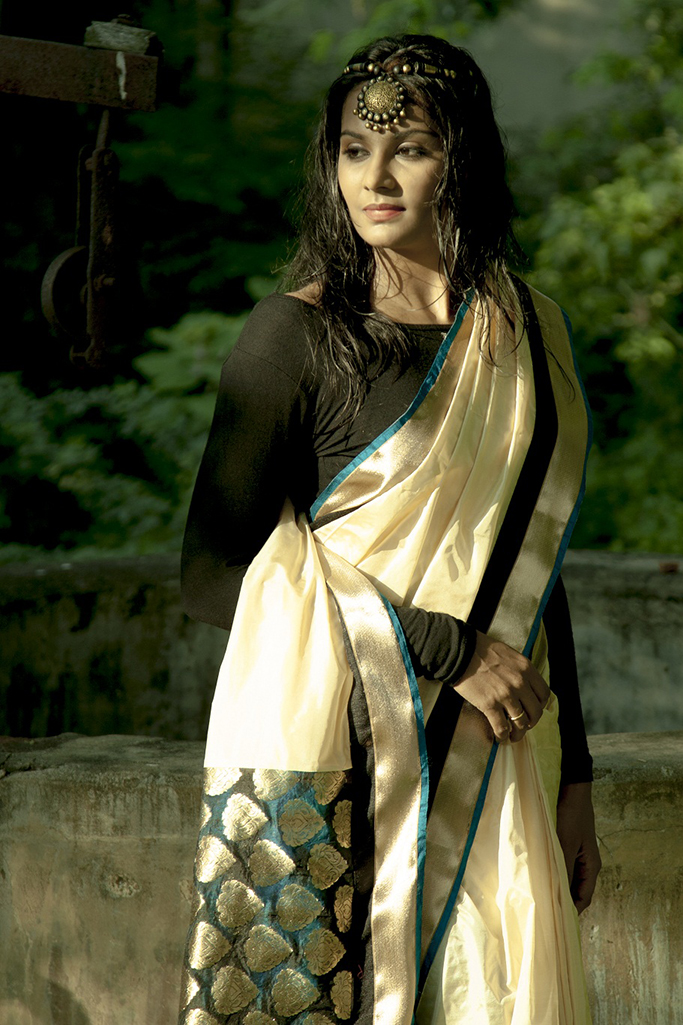 Actress-Lakshmi-Priyaa-20