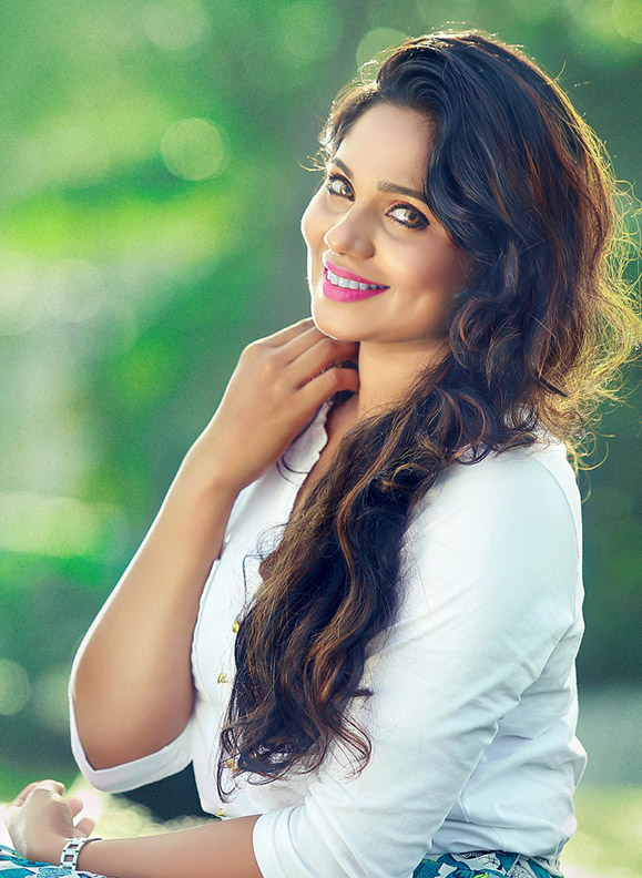 actress-samarthyaNedimaram-27
