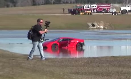 Lamborghini loses control into lake!