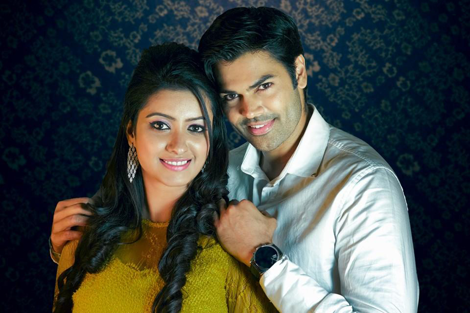 Actor Ganesh Venkatram and Actress Nisha Engaged