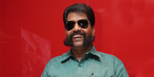 பாட்ஷா, கில்லி படங்களை வைத்து கோடி கோடியாக சம்பாரிக்கும் டிவி சேனல் – நக்கீரன் கோபால் குற்றச்சாட்டு