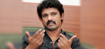 விஷால், கார்த்தி, J.K. ரித்தீஷிடம் வருத்தம் தெரிவித்தார் இயக்குநர் சேரன்..!