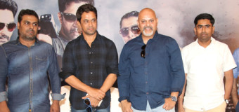 வெற்றி கொண்டாட்டத்தில் ‘நிபுணன்’